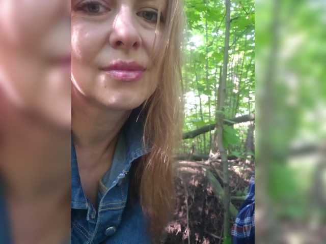 Chelsi16 live cam on BongaCams