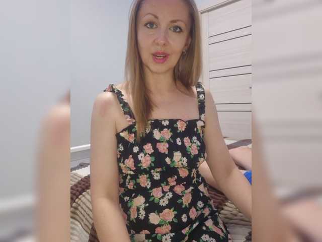 Chelsi16 live cam on BongaCams