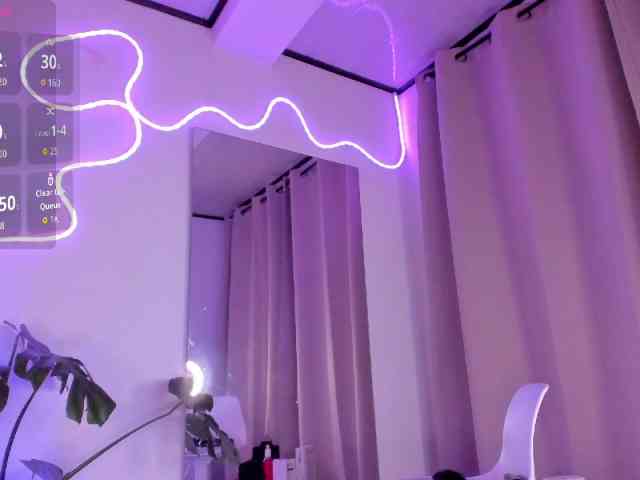 allison-alahia Sex Cam Show