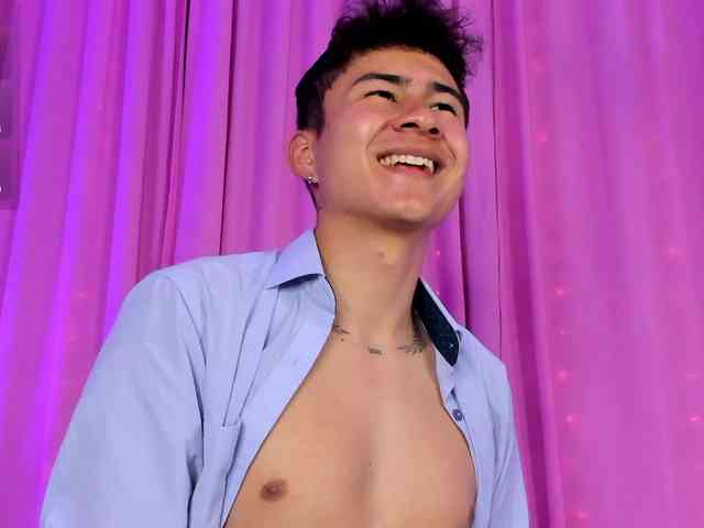 Modelo: noah-and-rose