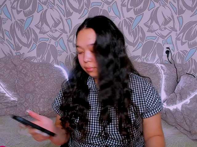 magiclee's BongaCams show and profile