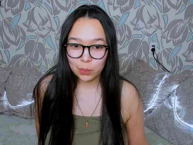 Модель: zlatalee