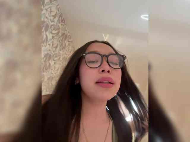 Модель: zlatalee