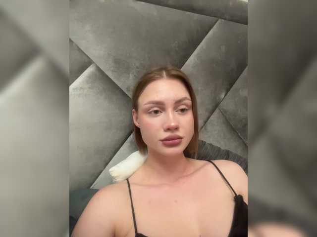 Linaaa live webcam show