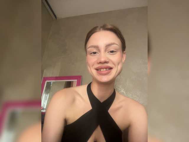 Linaaa live webcam show