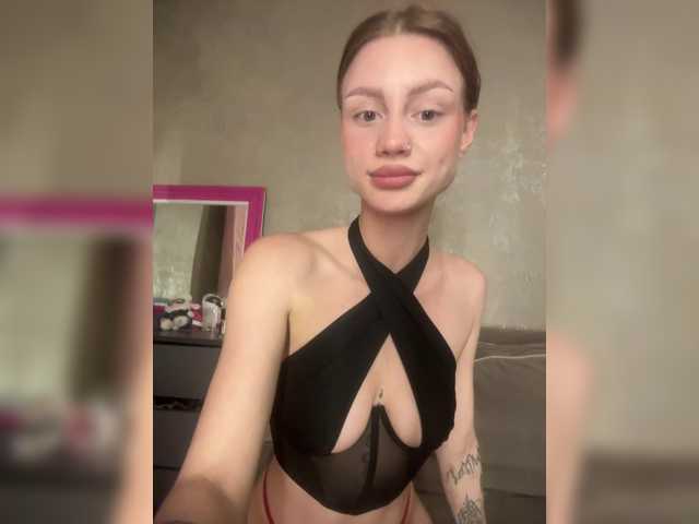 Linaaa live webcam show