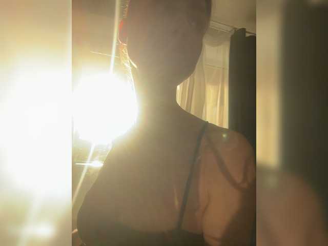 Linaaa live cam on BongaCams