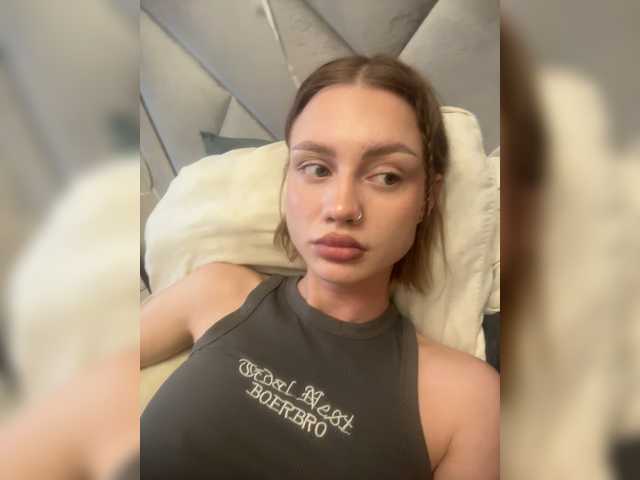 Linaaa live cam on BongaCams