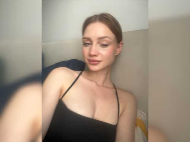 Linaaa live cam on BongaCams