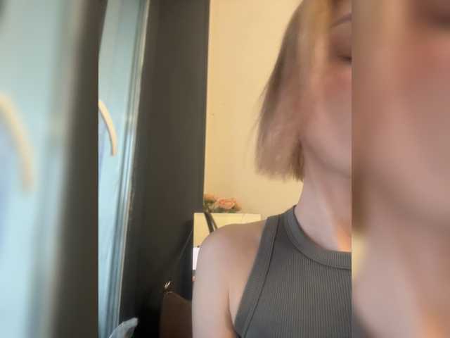 Linaaa live cam on BongaCams