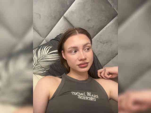 RealLinaaa webcam