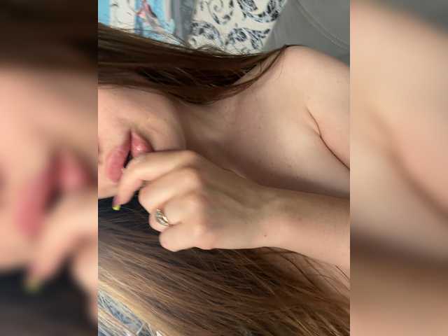 SLADKAAAl webcam