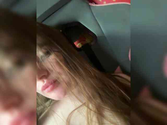 SLADKAAAl webcam