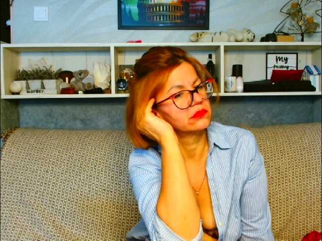Natali3855, en directo ahora en BongaCams