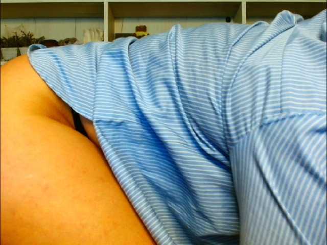 Natali3855, en directo ahora en BongaCams