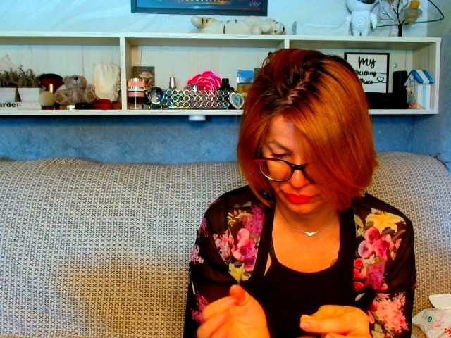 Natali3855 live cam on BongaCams