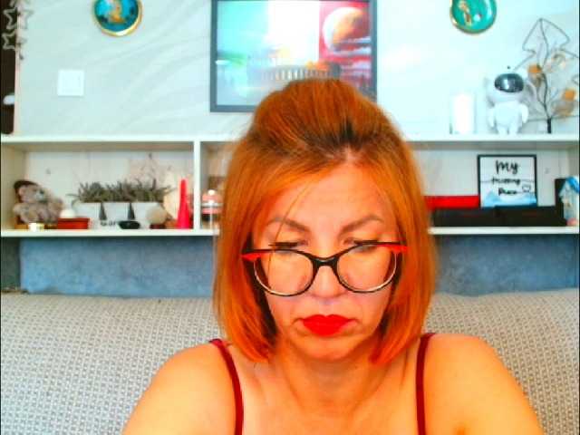 Natali3855 live cam on BongaCams