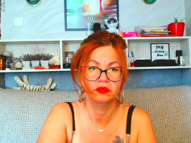 Natali3855 live cam on BongaCams