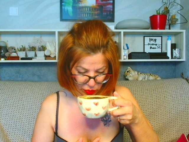 Natali3855 live cam on BongaCams