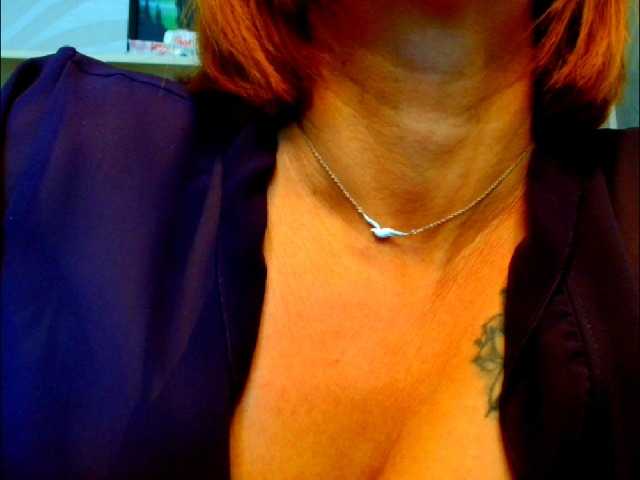 Natali3855 live cam on BongaCams