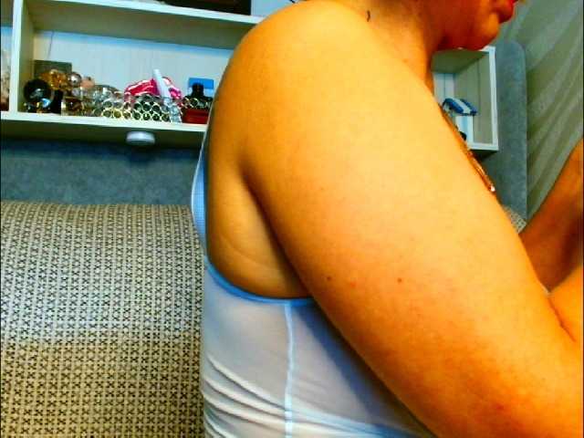 Natali3855 live cam on BongaCams