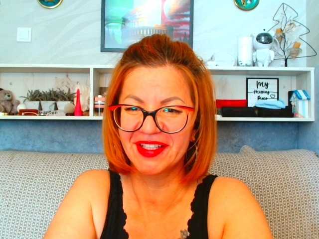 Natali3855 live cam on BongaCams