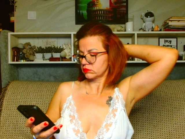 Natali3855 live cam on BongaCams