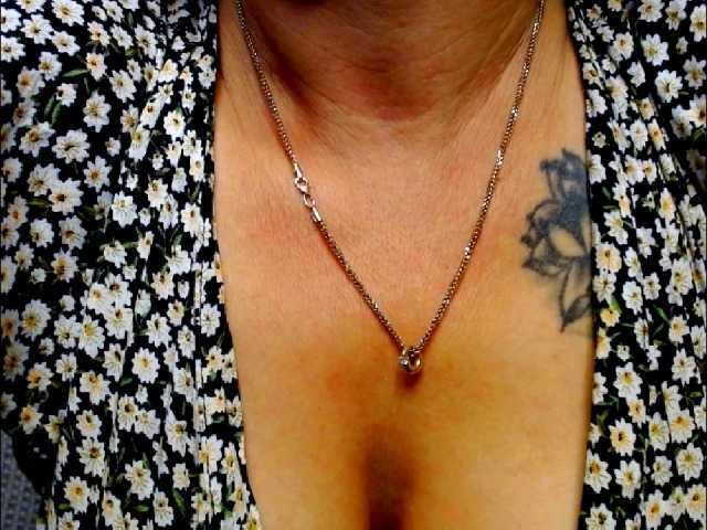 Natali3855, en vivo ahora en BongaCams