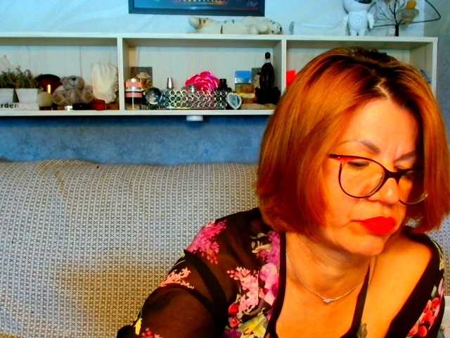 Natali3855 live cam on BongaCams
