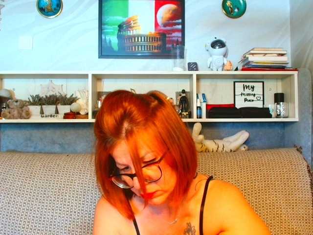 Natali3855 live cam on BongaCams