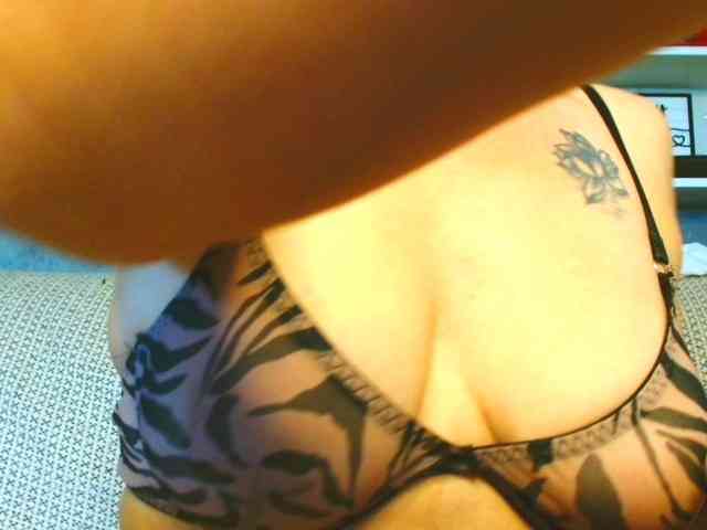 Natali3855 webcam