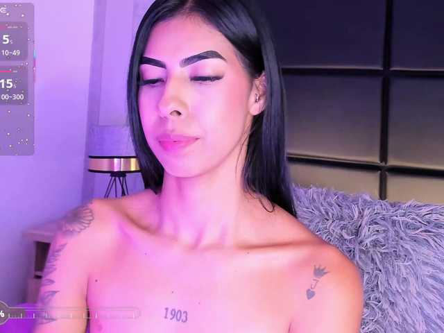 MaiaWatson live cam on BongaCams