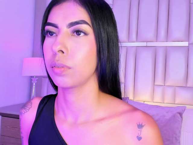 MaiaWatson live cam on BongaCams