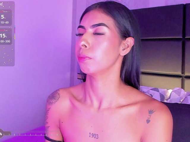 MaiaWatson live cam on BongaCams
