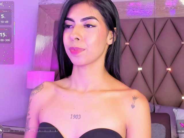 MaiaWatson live cam on BongaCams