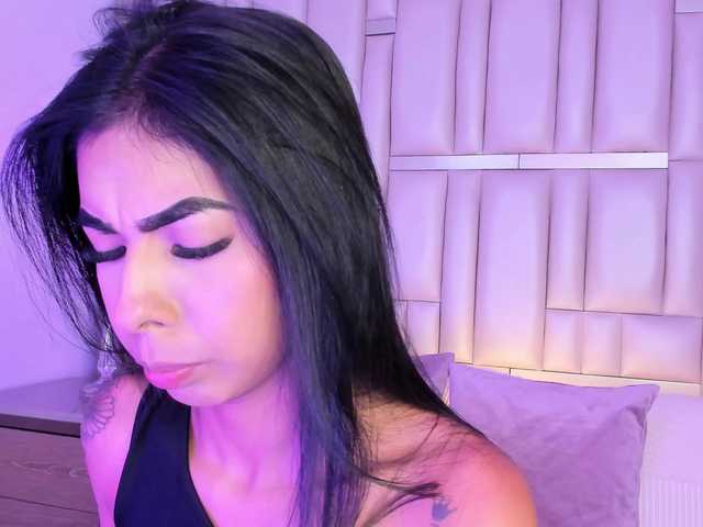 MaiaWatson live cam on BongaCams