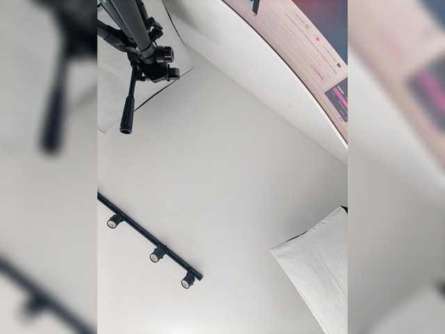 MaiaWatson live webcam show