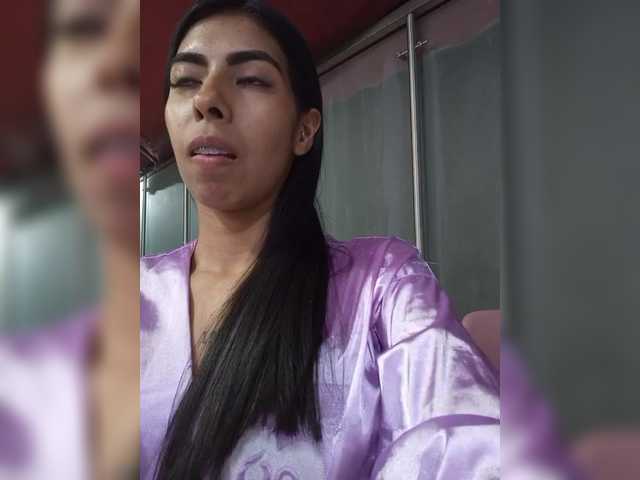 MaiaWatson's BongaCams show and profile