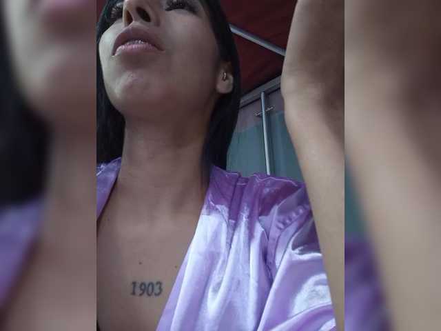 MaiaWatson's BongaCams show and profile