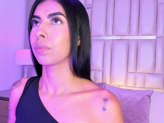 MaiaWatson live cam on BongaCams