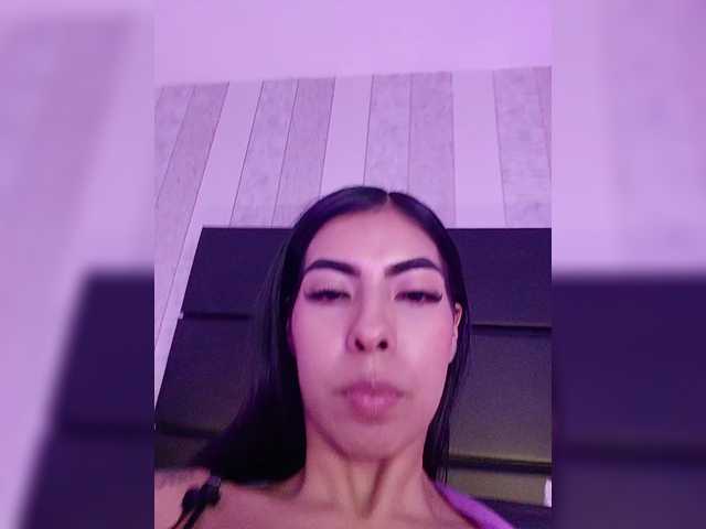 MaiaWatson live cam on BongaCams