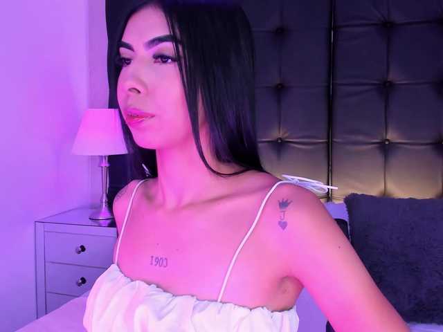MaiaWatson live cam on BongaCams