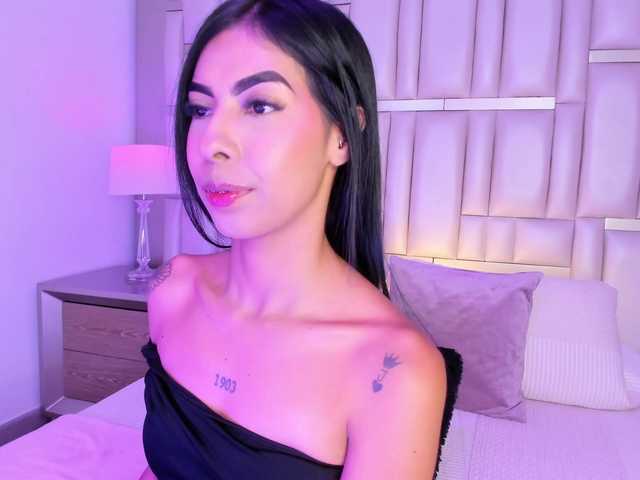 MaiaWatson live cam on BongaCams