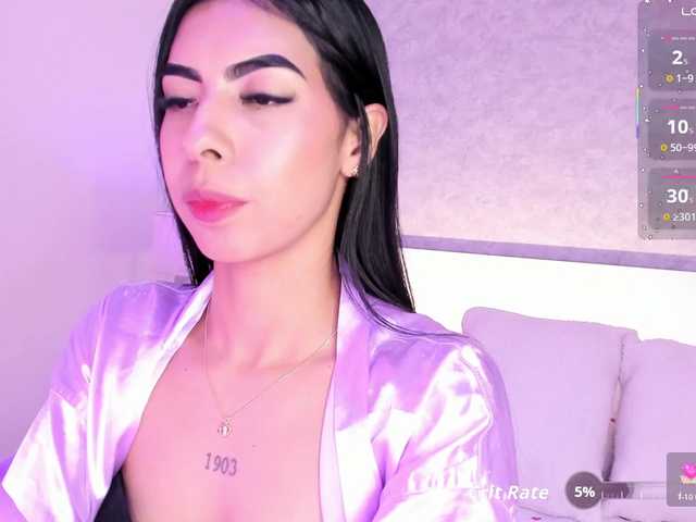 MaiaWatson live webcam show