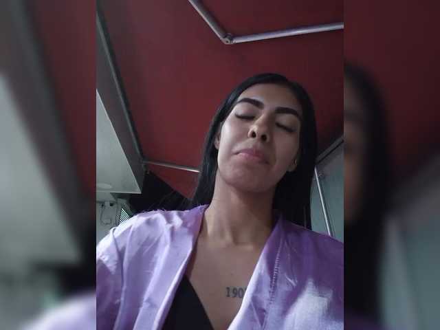 MaiaWatson's BongaCams show and profile