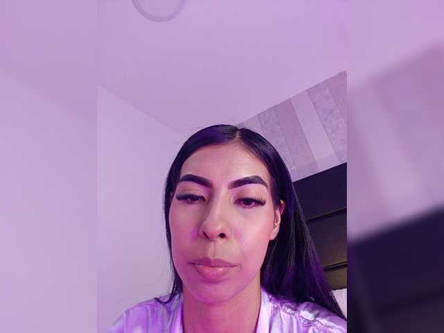 MaiaWatson live cam on BongaCams