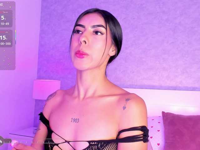 MaiaWatson live cam on BongaCams