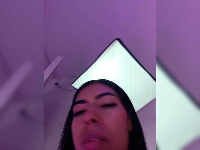 MaiaWatson live cam on BongaCams