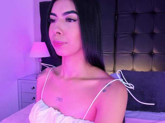 MaiaWatson live cam on BongaCams