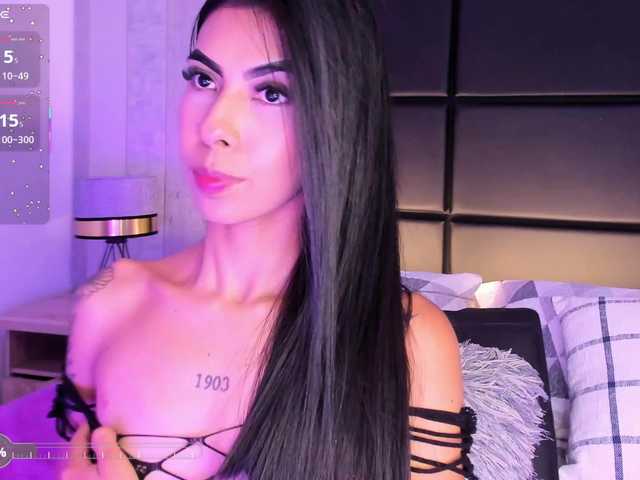 MaiaWatson live cam on BongaCams